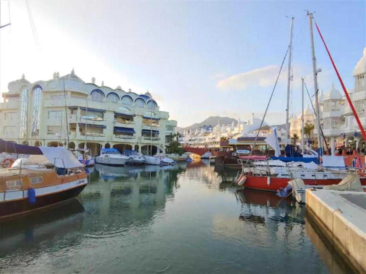 Benalmadena Beachfront Puerto Marina Sunrise Экстерьер фото